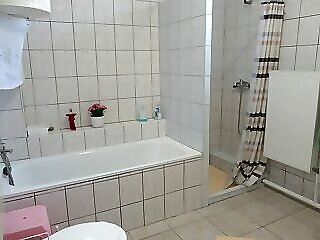 Gitta Apartman Lesenceistvand
