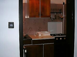 Alpesitetos Kiss Apartman Oroshaza
