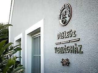 Dublecz Vendeghaz Bakonybel