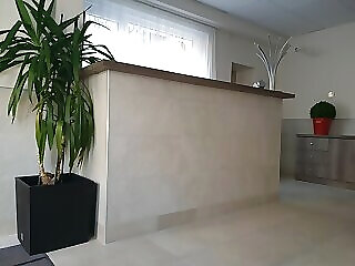 Familia Apartmanhaz Gyor