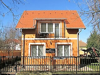 Horvath Apartmanhaz Oroshaza