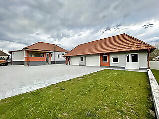 K71 Guest House Sarrod