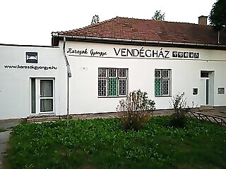 Korosok Gyongye Vendeghaz Korostarcsa