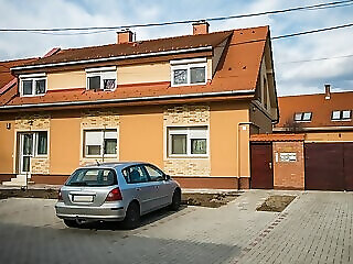 Teubel Apartmanok Szekesfehervar