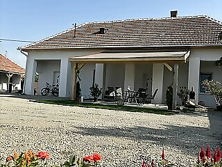 Relax Vendeghaz Poroszlo