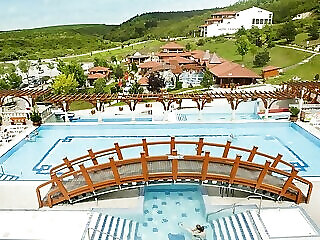Hotel Cascade Resort Spa Demjen