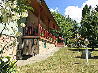 Erzsike Apartman Varvolgy
