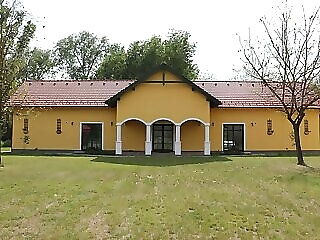 Zold Tanya Vendeghaz Es Rendezvenykozpont Kiskunmajsa