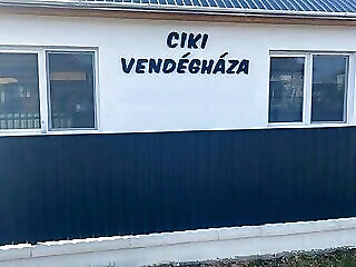 Ciki Vendeghaza Poroszlo