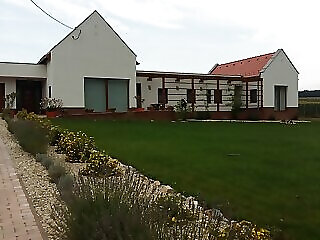Lang Vendeghaz Villanykovesd