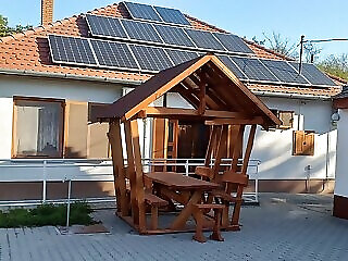Akacvirag Vendeghaz Csaszartoltes