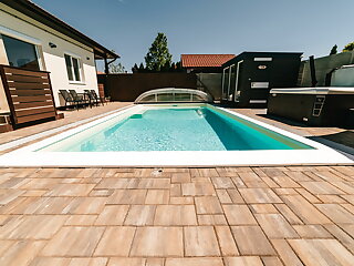 Topart Apartmanok ***** Algyo szállás