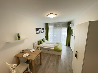 Siesta Apartman Balatonbereny szállás