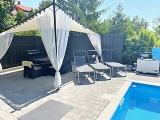 Megalmodta Lak Apartmanhaz Balatonfuzfo szállás