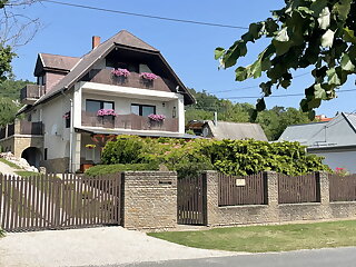Gyongyhaz Apartman Balatongyorok szállás