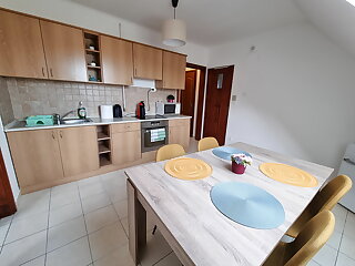 Bohem Apartman Nyergesujfalu szállás