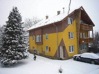 Gondola Apartmanhaz Pilisvorosvar szállás