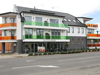 Nemeth Apartmanok Sarvar szállás