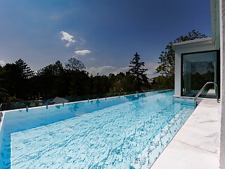 Villa Bauhaus Labi Garden Wellness Apartman Siofok szállás