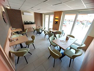 Cafe Relax Apartments Heviz szállás