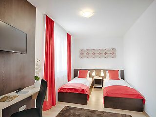 Triple M Hotel Budapest szállás