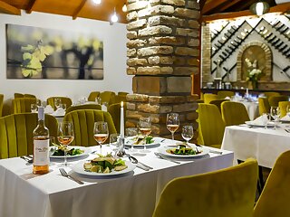 Hotel Villa Volgy Eger szállás