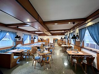 M1 Laczhazy Hotel Mocsa szállás