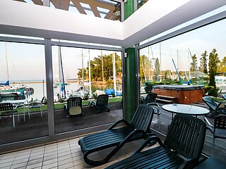 Hotel Yacht Wellness Business Siofok szállás