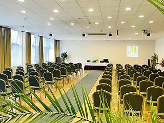 Hotel Magistern Konferencia Es Wellness Siofok szállás