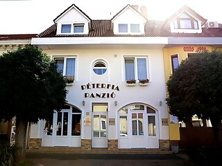 Peterfia Panzio Debrecen szállás