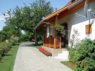 Oazis Apartmanok Balatonlelle szállás