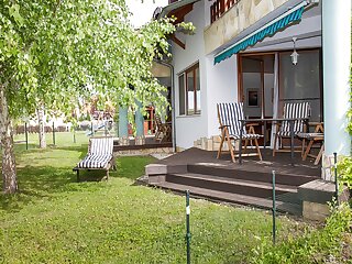 Kornel Apartman Balatonmariafurdo szállás