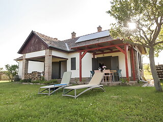 Janoshegy 26. Vendeghaz Balatonboglar szállás