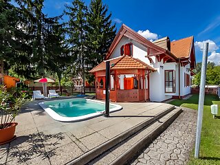 Dora Nyaralo Balatonbereny szállás