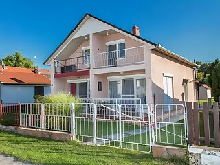 Gurdan Nyaralo Balatonmariafurdo szállás