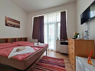 To Szallo Szeliditopart szállás