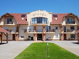 Korona Apartmanhaz Cserkeszolo szállás