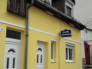 Zafir Apartman Eger szállás