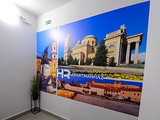 Hr Apartmanhaz Eger**** szállás
