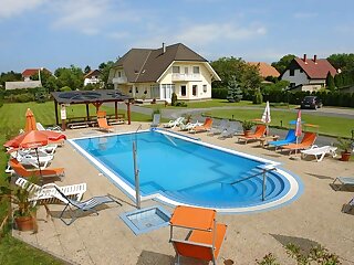 Ilona Apartmanhazak Gyenesdias szállás