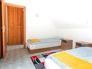 Iker Apartmanok Kiskunmajsa szállás