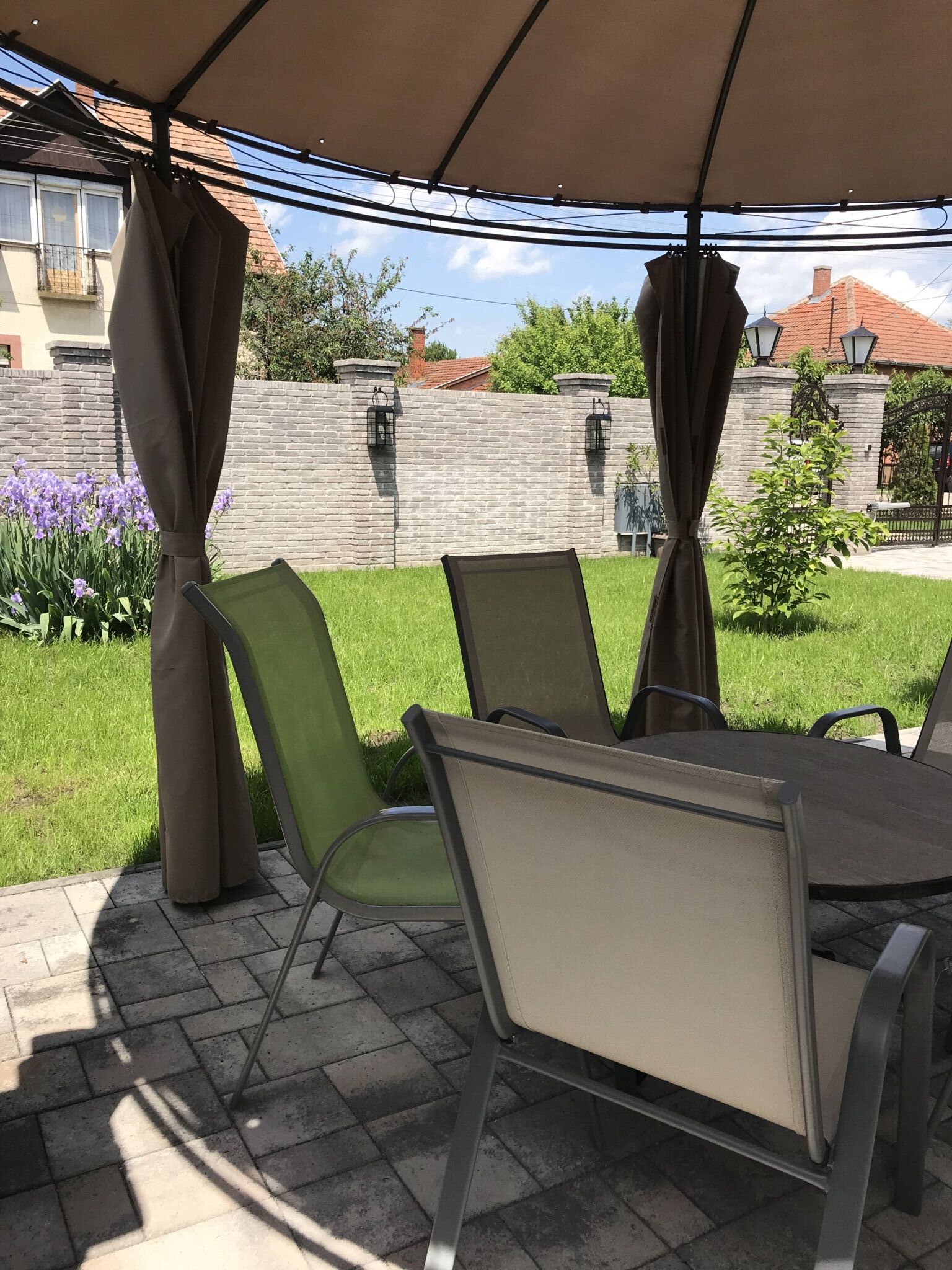 Eden Apartman Algyo
