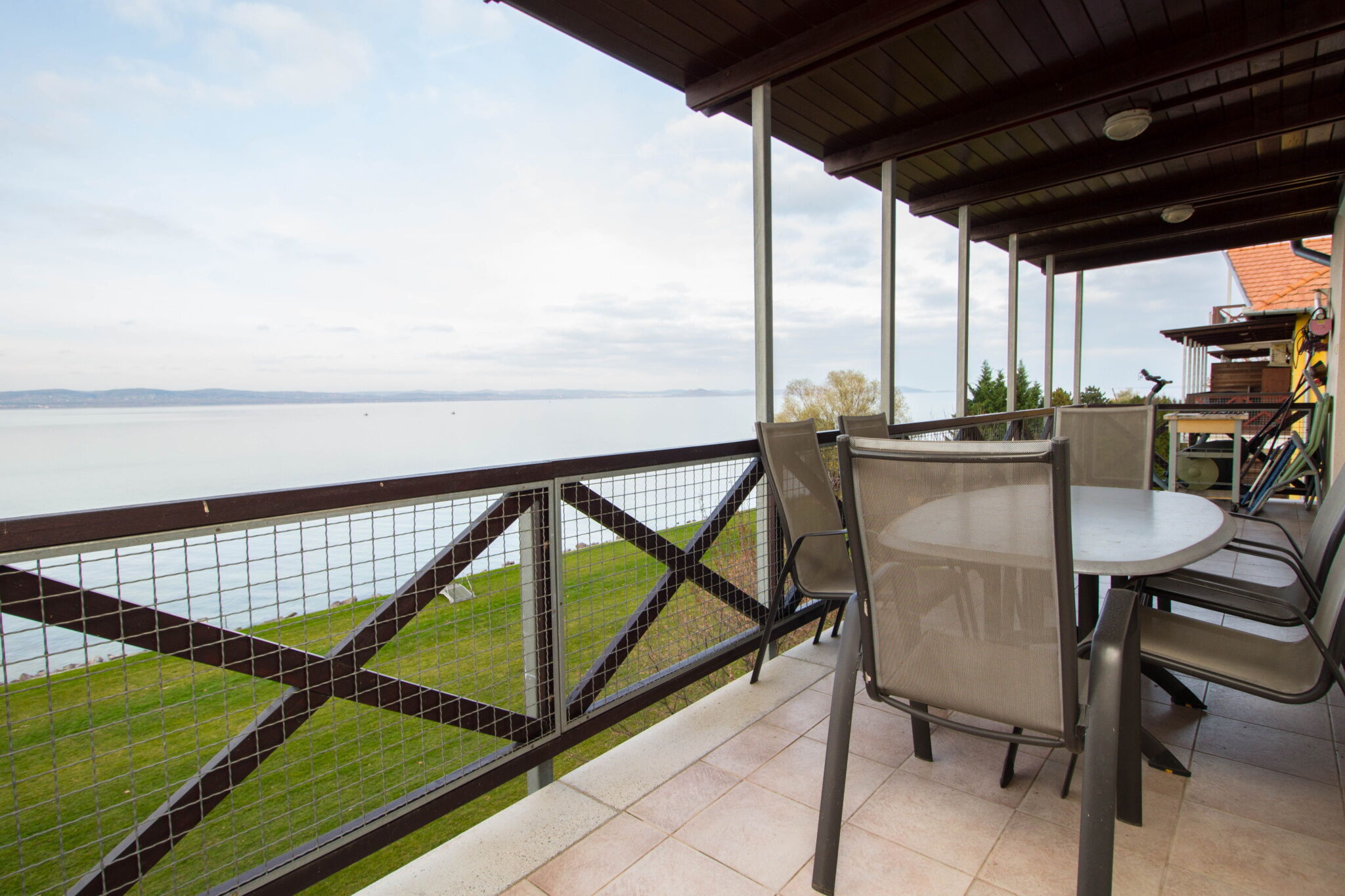 299 Gyonyoru Panoramas Apartman Balatonoszod