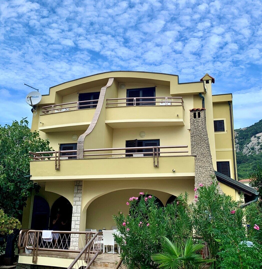 Soleil Apartmanok Baska