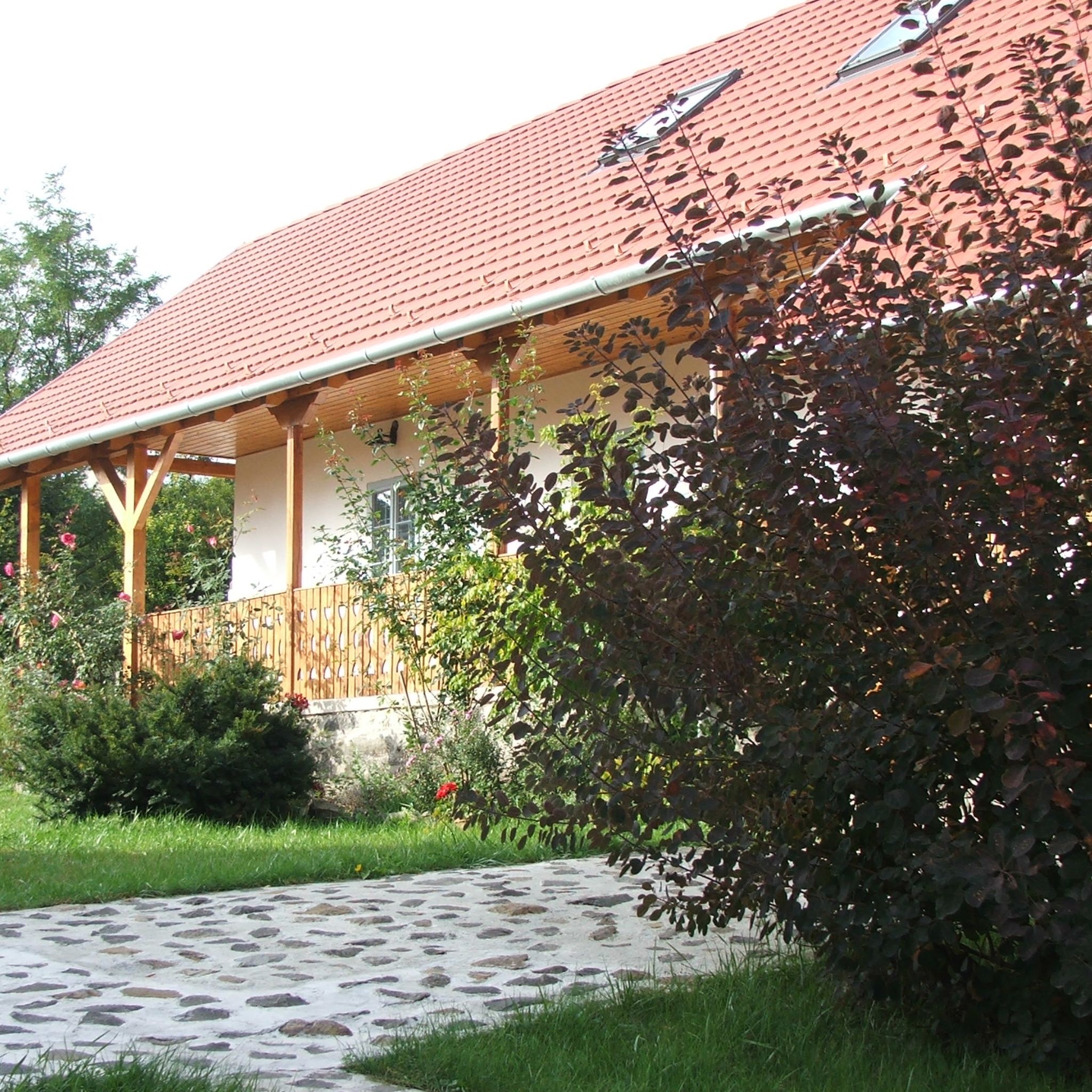Fecskefeszek Apartmanhaz Bujak