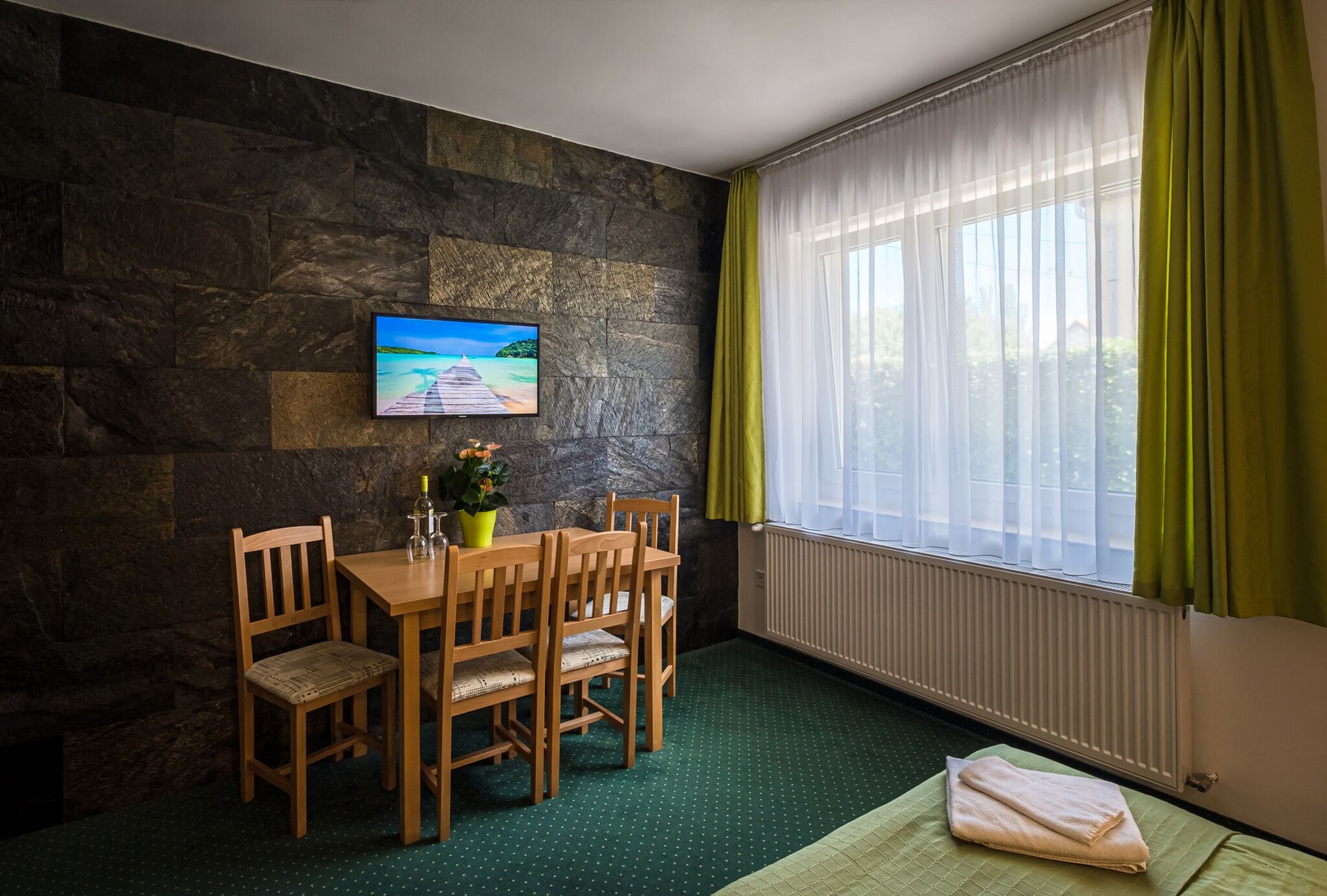 Babi Vendeghaz Balatonfured