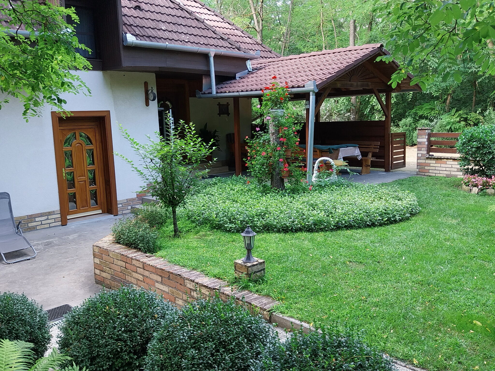 Aranyszarvas Vadaszhaz Vendeghaz Csaszartoltes