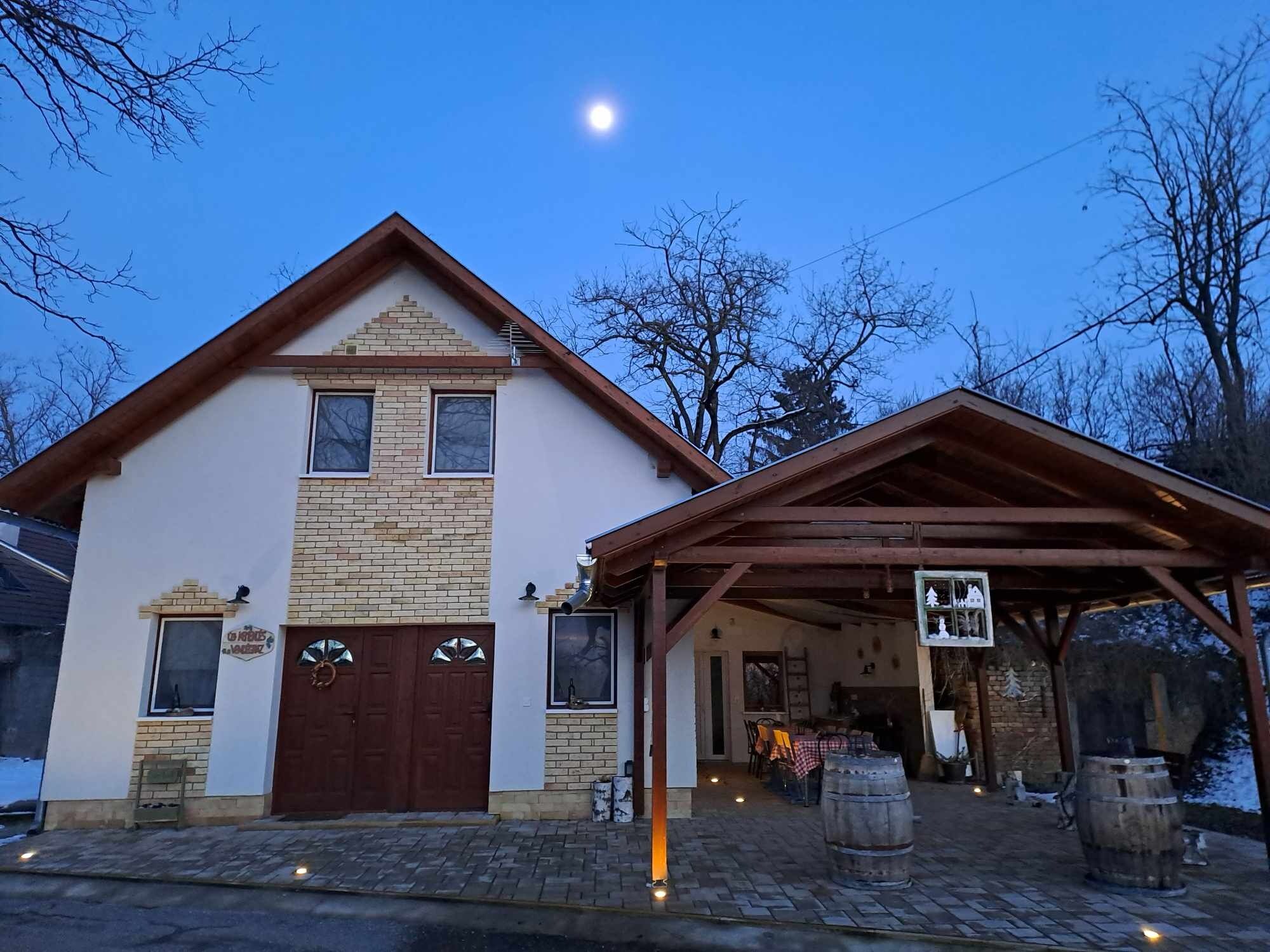 Uj Kemences Vendeghaz Csaszartoltes