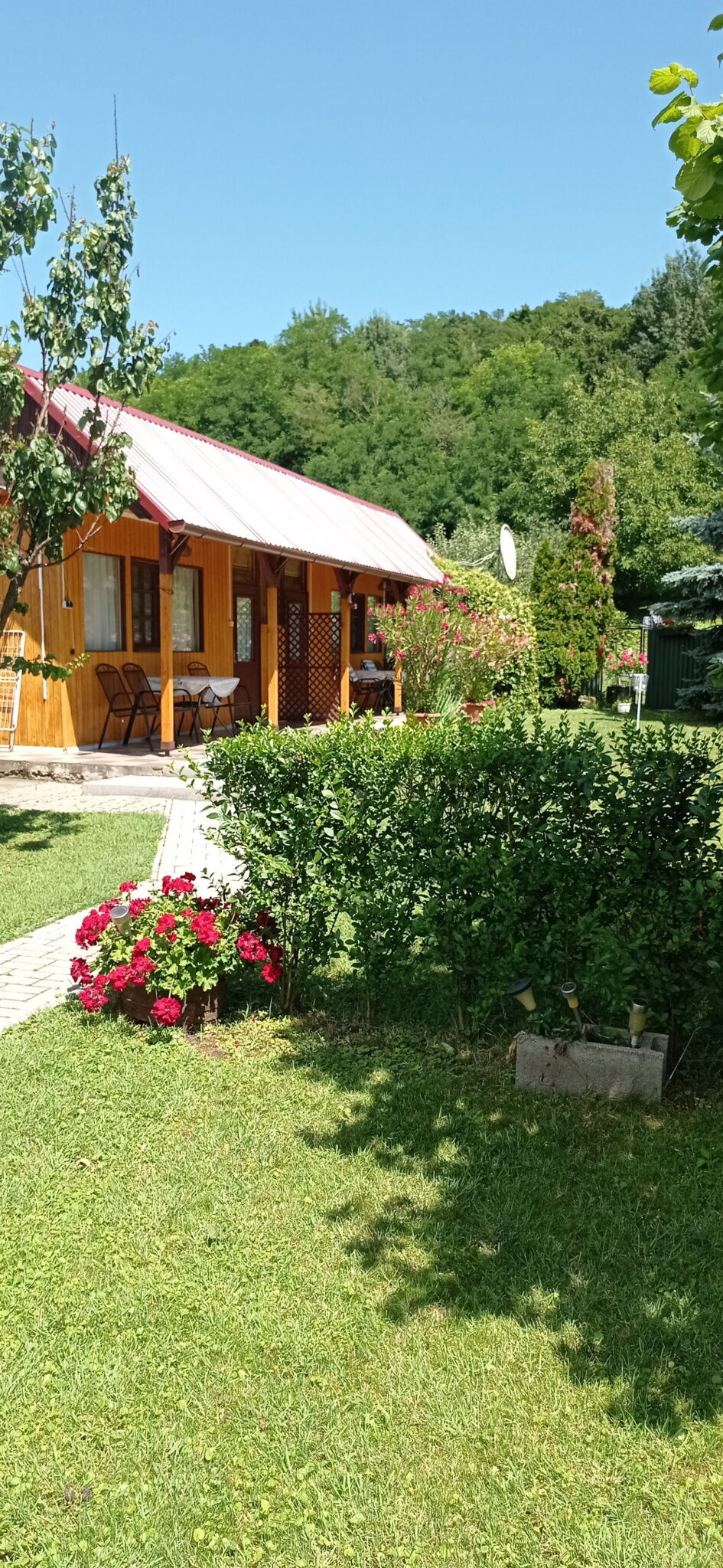 Hegyalja Vendeghaz Demjen