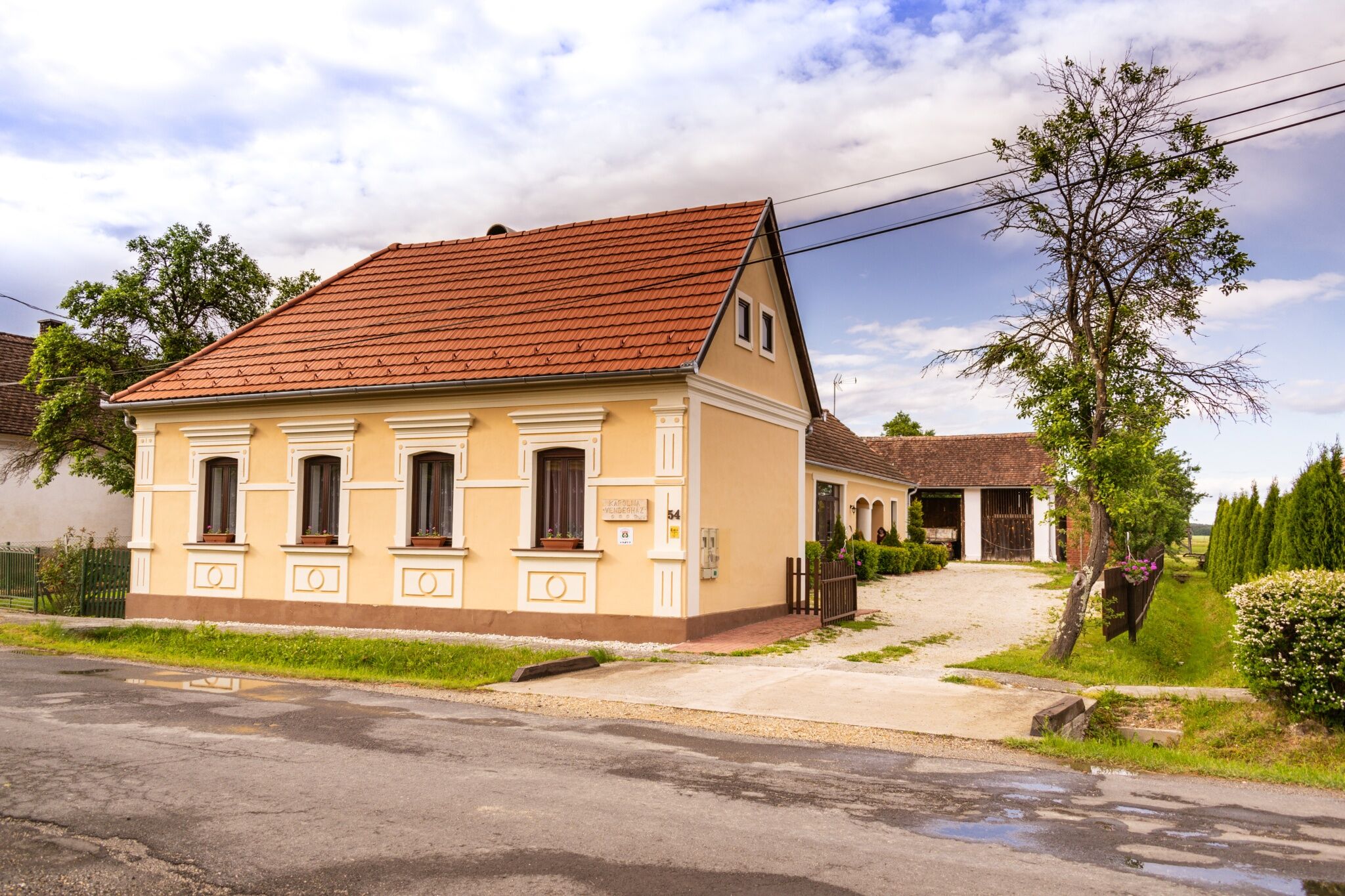 Kapolna Vendeghaz Kerkaskapolna